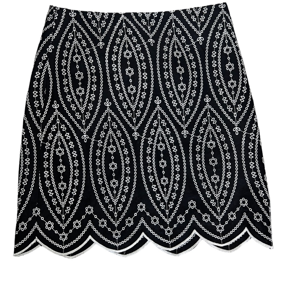 🖤 NWOT! Loft Embroidered Miniskirt